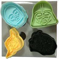 4-Pack of Star Wars Plunger Cookie Cutter Sets with 4 Different Characters in Each Set N5