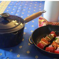 Chasseur 2.5-quart Blue French Enameled Cast Iron Saucepan With Wooden Handle N4