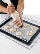 Lekue Silicone Baking Mat, 23.6-Inch by 15.7-Inch N5