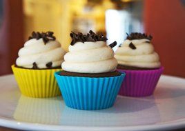 California Kitchenware Butterfield Silicone Cupcake Molds (Set of 12)