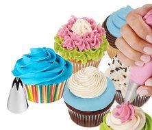 Cupcake Decorating Kit - Wilton Cupcake Decorating Set with 4 large Decorating Tips, Wilton Pack of 12 Disposable... N2