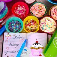 Reusable Silicone NonStick Baking Cups- Assorted Colors Cupcake Holder Set- 24 Pieces by Chuzy Chef&reg; N5