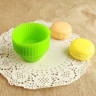 Houron Reusable Silicone Baking Cups Muffin Cupcake Liners DIY Molds (Small Assorted/12-Pack) N13