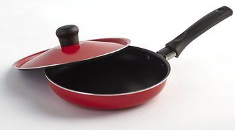 Imusa Casserole with Lid and Handle, 6.3 Inch N4