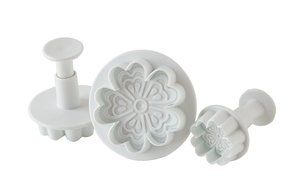 Fox Run Brands 67003 4-Piece Blossom Fondant Plunger Cutter Set N9