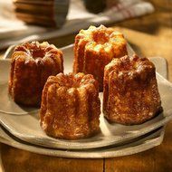 Freshware SM-107RD 15-Cavity Small Silicone Mold for Caneles and Bordelais Fluted Cakes N6