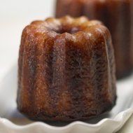 Freshware SM-107RD 15-Cavity Small Silicone Mold for Caneles and Bordelais Fluted Cakes N9