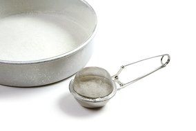 Norpro 3568 Sugar and Flour Duster