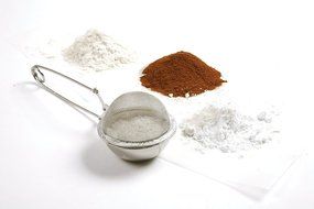 Norpro 3568 Sugar and Flour Duster N4