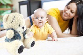 11.8 Inches Multifunctional Teddy Bear Plush Toy Bluetooth Wireless Micro SD Memory Card Stereo Speaker w/ FM... N27