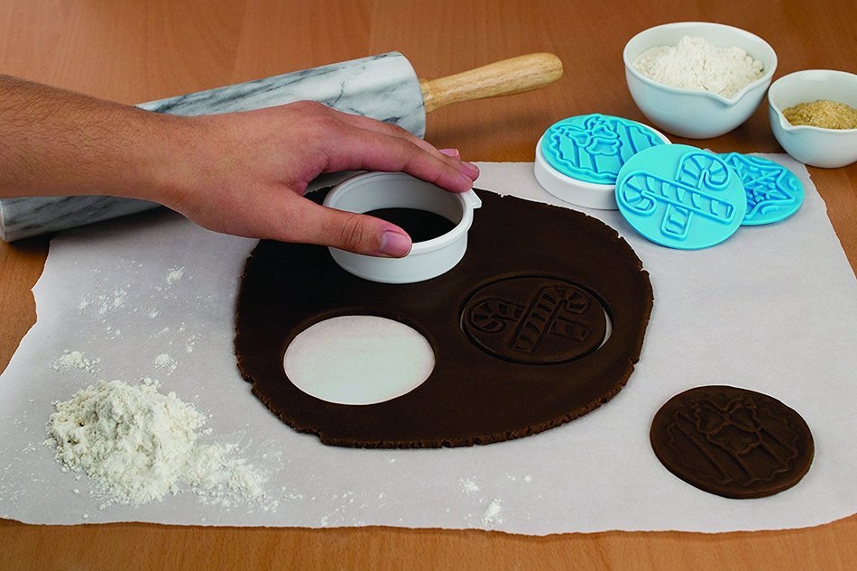Tovolo Comic Burst Cookie Cutters N9