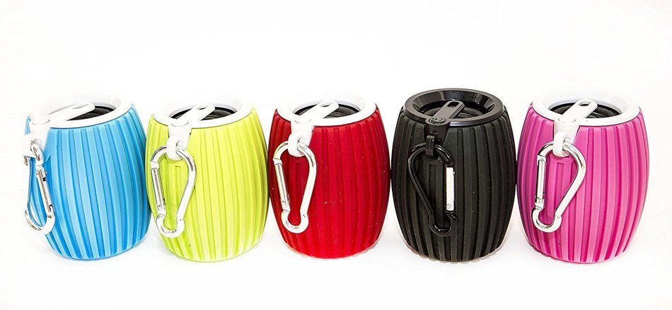 Soundshooter Bluetooth Portable Mini Speaker with a Hook in Protective Sleeve (Pink) N4