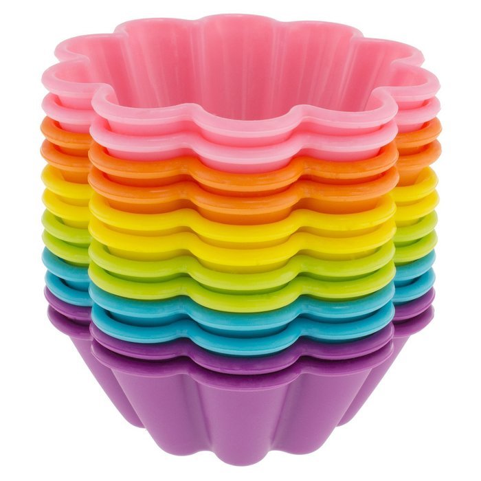 Freshware CB-305RB 12-Pack Silicone Flower Reusable Cupcake and Muffin Baking Cup, Black and Red Colors N16