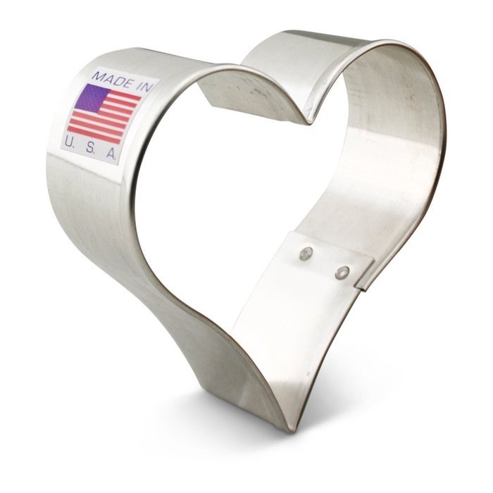 Ann Clark Heart Cookie Cutter Set - 4 Piece - 2 5/8", 3 1/4", 3 5/8", 4" - Tin Plated Steel N4