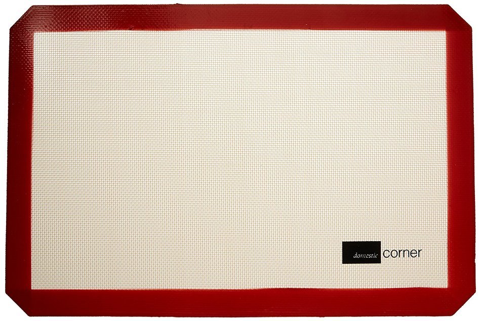 Domestic Corner - Non-stick Silicone Baking Mat - 16.5" x 11" - Set of 2
