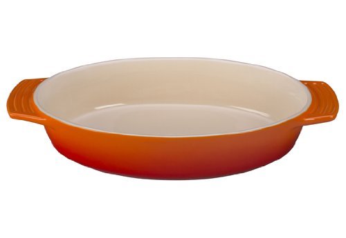 Le Creuset Stoneware Oval Dish, 3-1/2-Quart, White N2