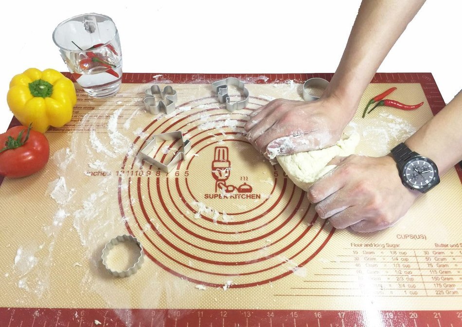 Super Kitchen Premium Food Grade Non-stick Silicone Baking Mat Pastry Mat with Measurements 16'' By 26'' for Dough... N3