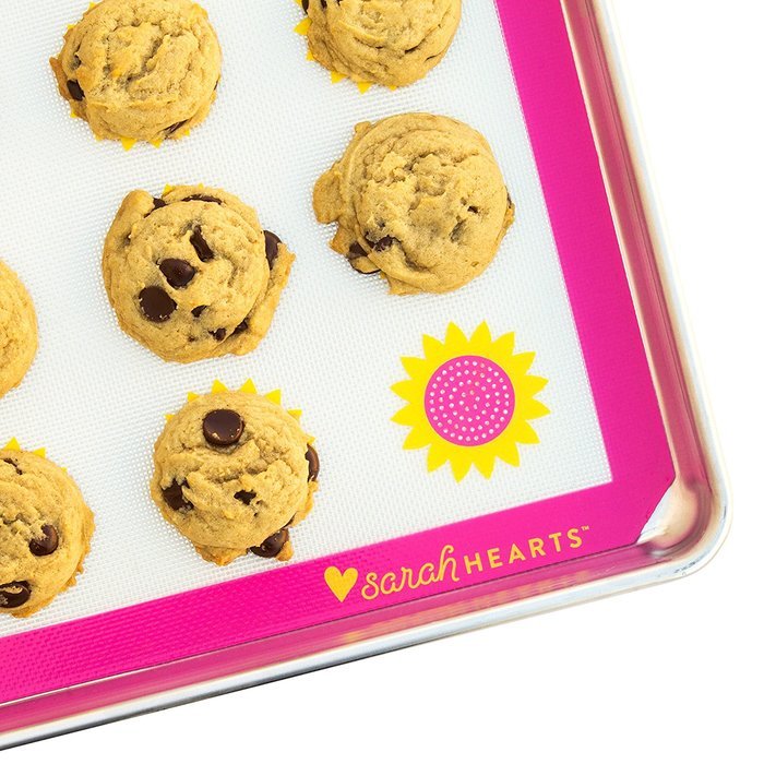 Sarah Hearts Silicone Baking Mat - Sunflower Design (Yellow / Pink - 16 1/2" x 11 5/8") N4