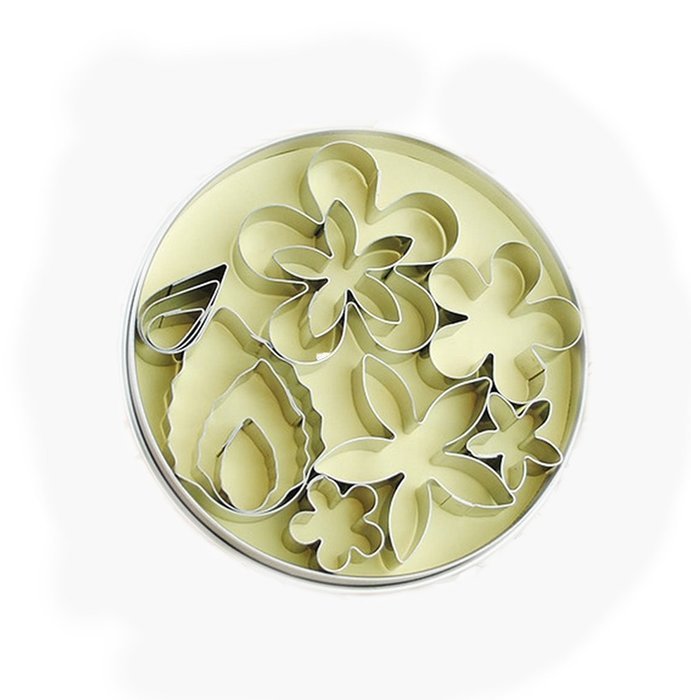 Yunko 12 Pcs Small Stainless Steel Flower & Leaf Cutter Set Cookie Fondant Cutter Cake DIY Tools