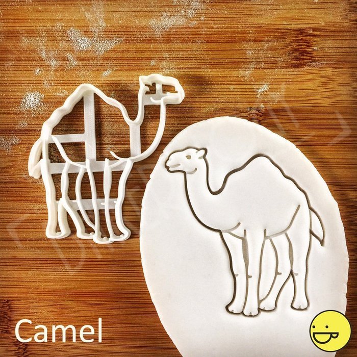SET of 2: Camel and Palm Tree Cookie Cutters N2
