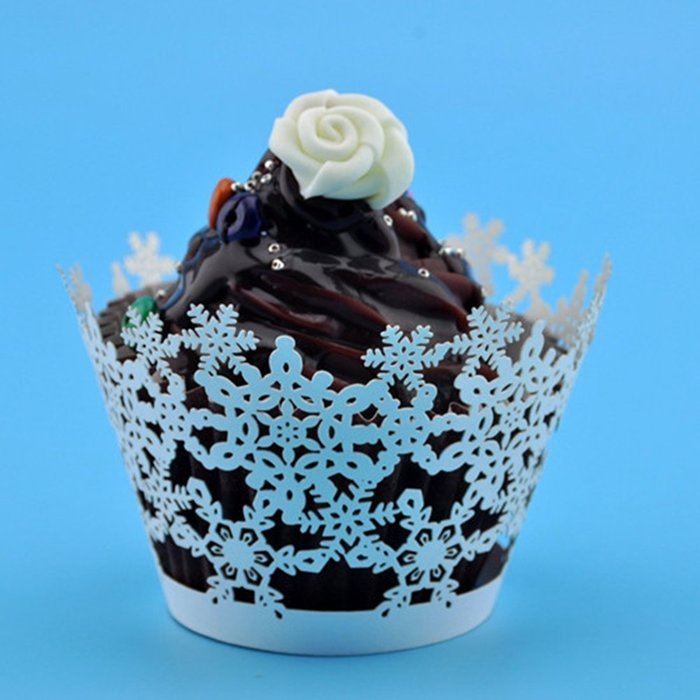 CY-buity 50Pcs Pearly Paper Snowflake Design Vine Lace Cup Cake Wrappers Table Deco White N4