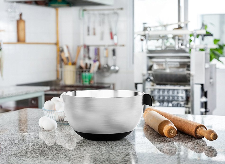 Stainless Steel Mixing Bowls for Kitchen, Cooking and Baking. 1QT, 2.5QT, 4.5QT, Black Handle & Spout, Free Ebook N8