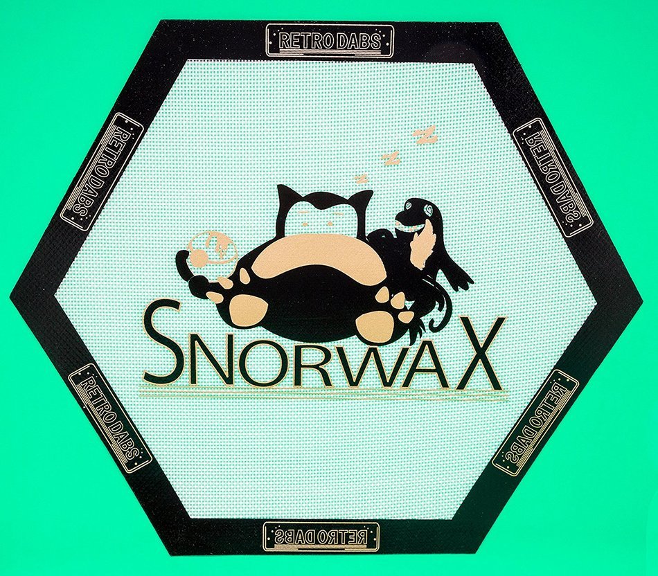 Snorwax Silicone Non-Stick Dab Mat, 6.3 inches Sides N2