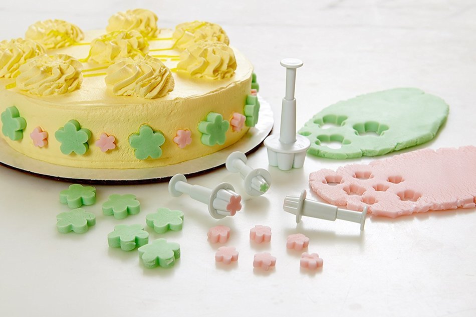 Fox Run Brands 67003 4-Piece Blossom Fondant Plunger Cutter Set N2