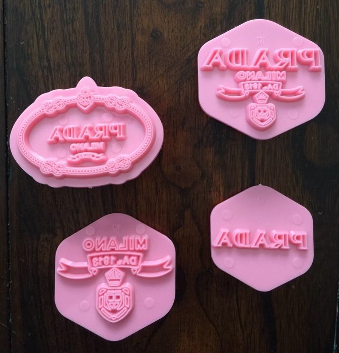 DESIGNER FASHION HANDBAG LOGO COOKIE CUTTER MOLD FOR CANDY CHOCOLATE FONDANT N3