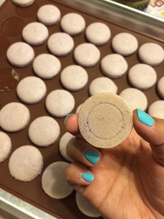 Happyhomin 48-Capacity Silicone Macaron Macaroon Mat Fondant Oven Baking Mat DIY Sheet Cake Molds N2
