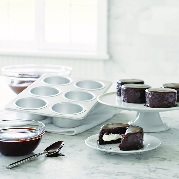 Fat Daddio's Cupcake/Muffin Classic Wheel Shape Snackcake Pan, 6 Cavities N4