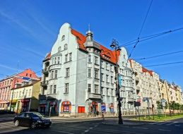 mickiewicza street corner house streetlight bydgoszcz