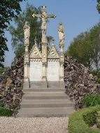 religious sculpture in batenburg