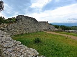 stone wall masonry