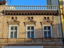 bydgoszcz relief facade windows banister old building