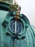 window with an ornament on the building