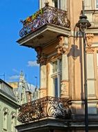 bydgoszsc cieszkowskiego street relief pilasters balcony historic building