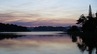 ibyllic morning on a lake