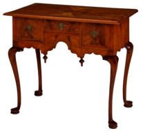 antique furniture dressing table