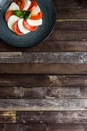 tomato background wooden mozzarella