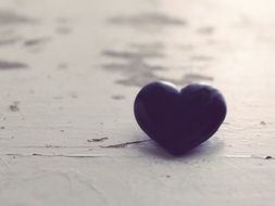 heart table background symbol