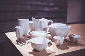 white porcelain tableware