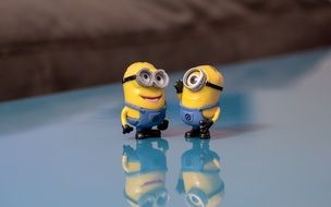 minions talking smile conversation