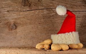 santa hat peanuts wood background