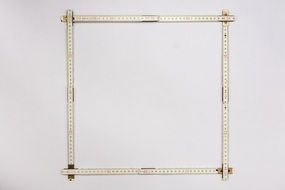 meterstab outline picture frame