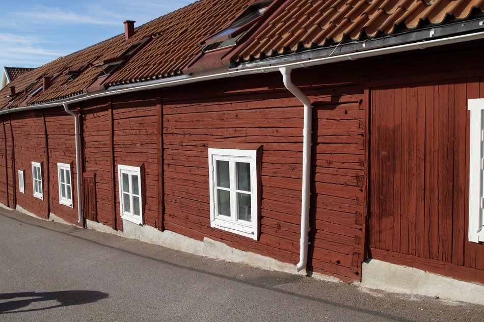 old home facades in grenna