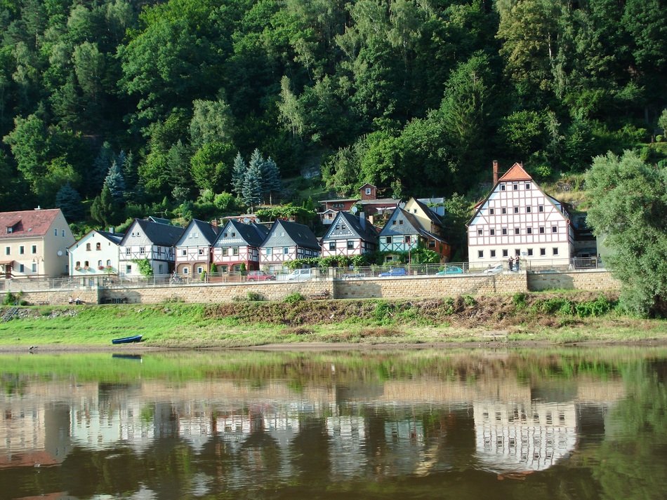 townhouses near the river