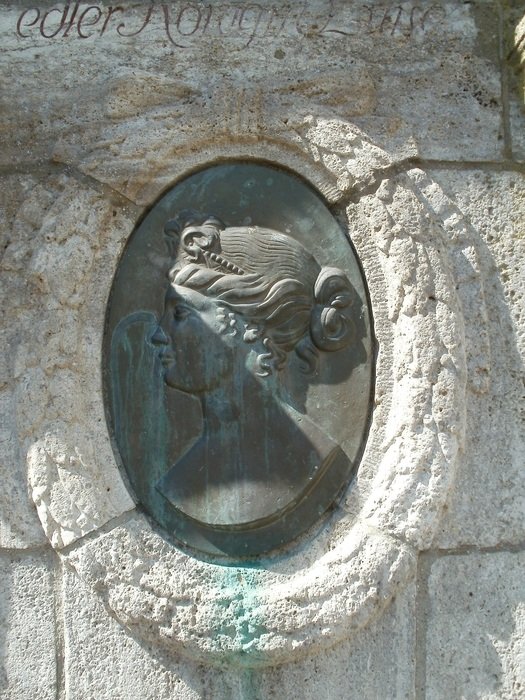 extraordinarily beautiful bronze relief