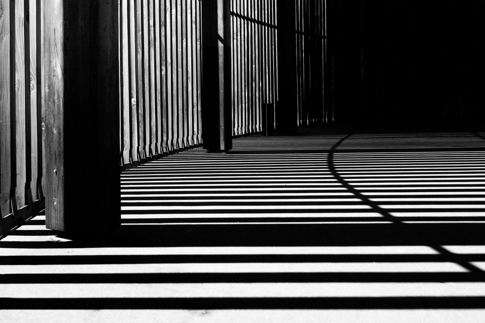 light shadows pattern stripes