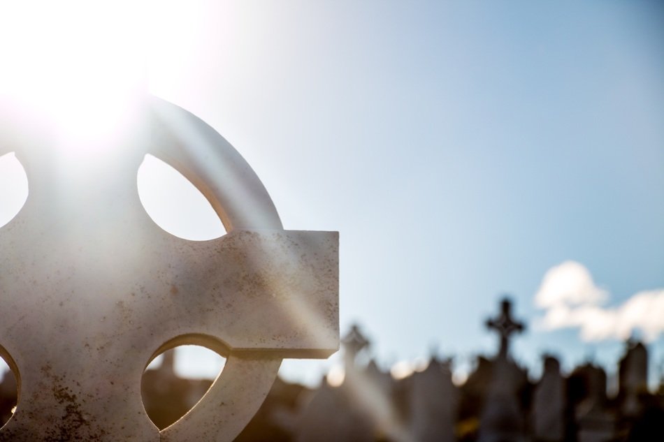 cemetery cross backlight dazzling